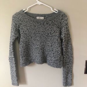 Abercrombie & Fitch grey sweater